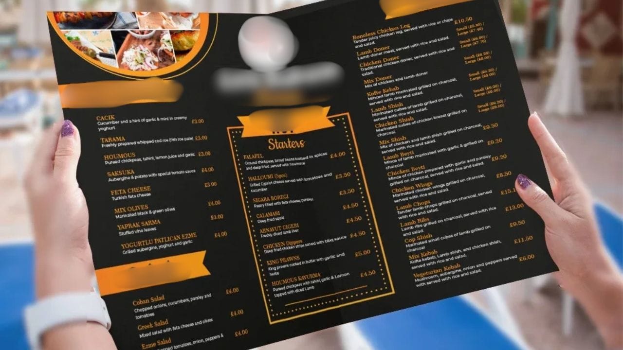 શું હોટલનું મેનુ ગંદુ છે?: તમે અલગ-અલગ હોટલોમાં ઘણા પ્રકારના મેનુ જોયા હશે. ક્યારેક હોટલનું મેનુ સ્વચ્છ દેખાય છે તો ક્યારેક ગંદુ. તેના પર ઘણા બધા જંતુઓ હોય છે. ખરેખર દિવસભર ઘણા લોકો હોટલમાં આવે છે અને તેને સ્પર્શ કરે છે. આવી સ્થિતિમાં હોટલમાં મેનુને સ્પર્શ કર્યા પછી હાથ સેનિટાઇઝ કરવા જોઈએ.
