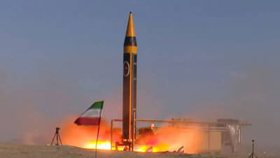 War Breaking News : અમેરિકાના હુમલા બાદ ગુસ્સે ભરાયેલા ઈરાને, ઈઝરાયલ પર ફેકી 30 બેલિસ્ટિક મિસાઈલ, અનેક શહેરોમાં ભયનો માહોલ