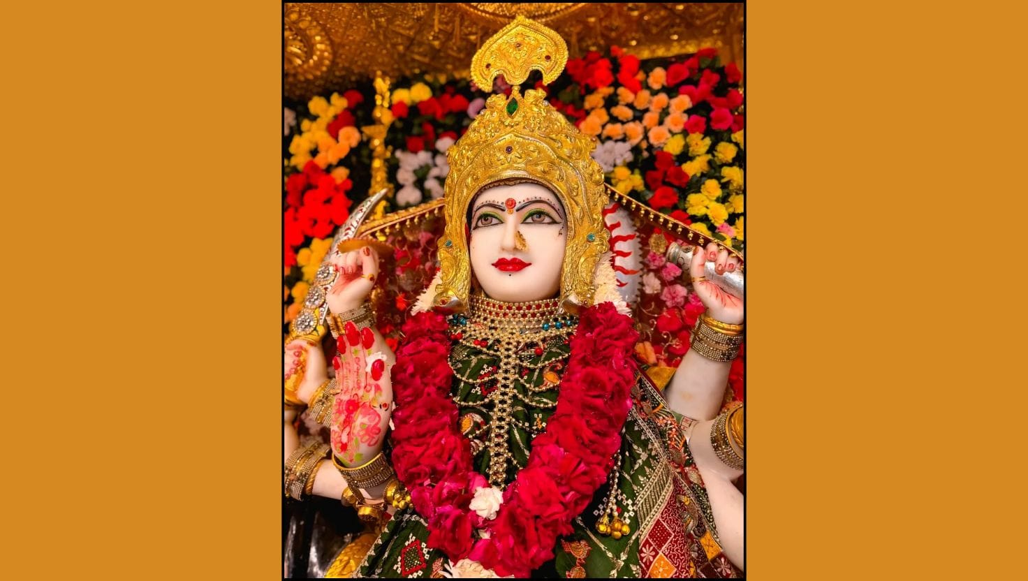 આ યુદ્ધ ઘણા દિવસો સુધી ચાલ્યું અને અંતે મેલડી માતાએ રાક્ષસનો નાશ કર્યો અને ગામનું રક્ષણ કર્યું. ત્યારબાદ ગ્રામજનોએ તેમને ગ્રામદેવી તરીકે સ્થાપિત કર્યા અને એક મંદિર બનાવ્યું. બનાવ બાદ ગામના લોકો મેલડી માતાની રોજ પૂજા કરે છે.  