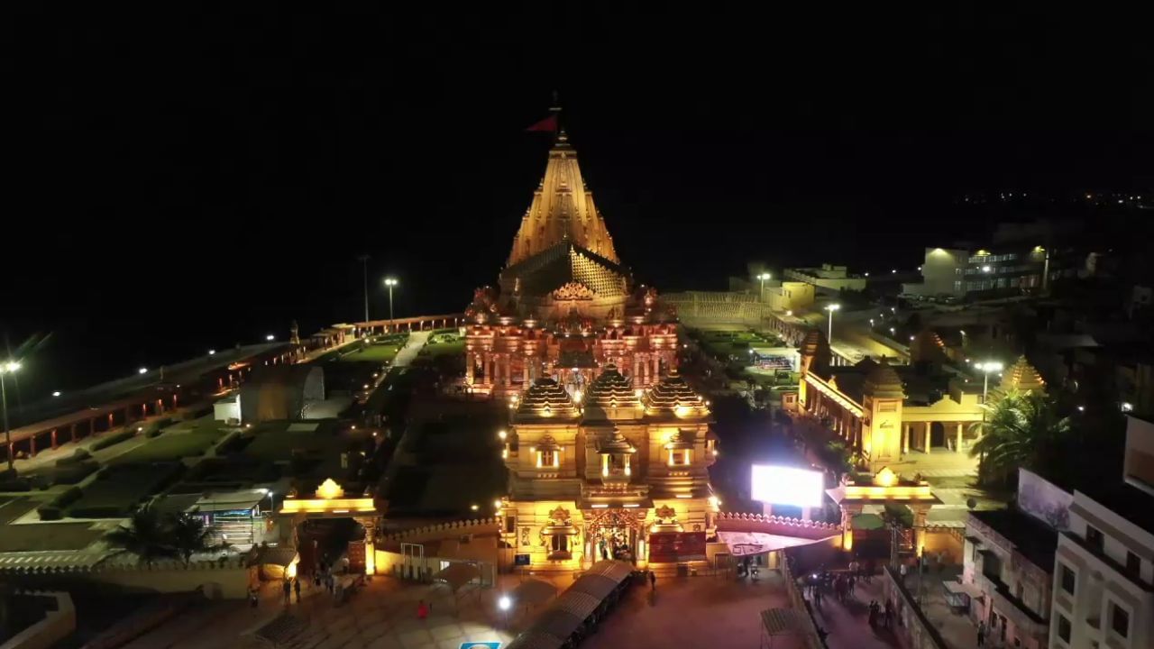 પ્રભાસ પાટણ ગુજરાતના ગિર-સોમનાથ જિલ્લામાં આવેલું છે. ભારતીય સ્વાતંત્ર્ય પછી સોમનાથ મંદિરનું પુન:નિર્માણ કરાયું અને તેની શરૂઆત સરદાર પટેલે કરી હતી. આજે પ્રભાસ પાટણ હિન્દુ ધર્મના અગત્યના તીર્થ સ્થળો પૈકીનું એક છે.