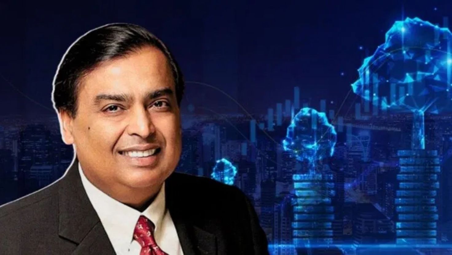 નાણાંકીય વર્ષ 2025માં રિલાયન્સના FMCG બિઝનેસની કિંમત આશરે ₹11,500 કરોડ જેટલી હતી. આ બિઝનેસમાં 15 કરતાં વધુ બ્રાન્ડનો સમાવેશ થાય છે, જેમ કે કેમ્પા (શરબત), ઈન્ડિપેન્ડન્સ (પેકેટવાળા ખાવા-પીવાના વસ્તુઓ) અને રાવલગાંવ (મિઠાઈઓ) જેવી જાણીતી બ્રાન્ડ્સ છે. આ ઉપરાંત કંપનીએ જામ અને સોસ બનાવતી SIL, રિલાયન્સે રિજનલ બેવરેજ બ્રાન્ડ 'સોસ્યો' અને શેમ્પૂની જાણીતી બ્રાન્ડ 'વેલ્વેટ'ને પણ ખરીદી લીધી છે.