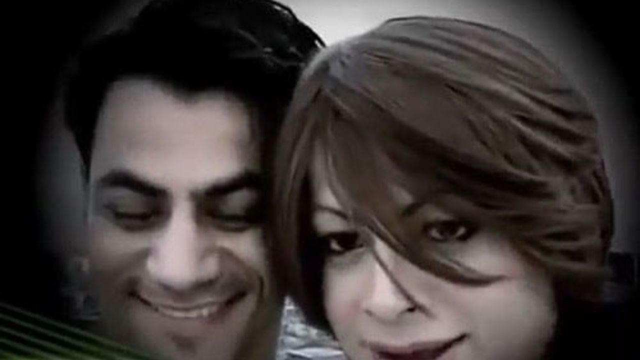 બોબી ડાર્લિંગ LGBT અધિકારોની એક મુખ્ય સમર્થક રહી છે. ઓક્ટોબર 2015માં બોબી ડાર્લિંગે જાહેરાત કરી કે, તે ભોપાલ સ્થિત ઉદ્યોગપતિ રમણીક શર્મા સાથે લગ્ન કરવા જઈ રહી છે. આ દંપતીએ ફેબ્રુઆરી 2016માં લગ્ન કર્યા હતા.સપ્ટેમ્બર 2017 માં રમણીક શર્મા સામે છૂટાછેડા માટે અરજી કરી હતી, જેમાં તેમને છેતરપિંડી, વિશ્વાસઘાત, વૈવાહિક ક્રૂરતાનો ઉલ્લેખ કર્યો હતો.