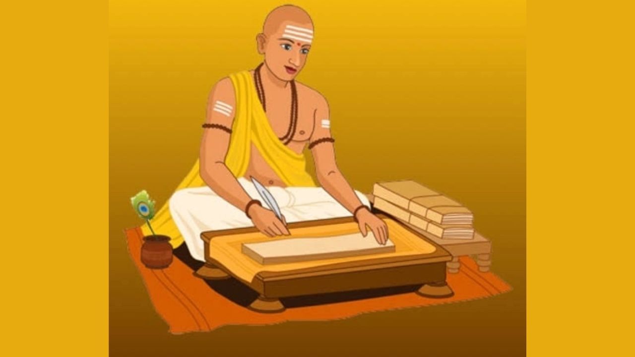 ગુરુને પણ પિતા માનો : આચાર્ય ચાણક્ય અનુસાર પિતા પછી ગુરુ એ વ્યક્તિ છે જે આપણને સક્ષમ બનતા જોવા માંગે છે. જ્યારે પિતા પોતાના બાળકોનું ભવિષ્ય બનાવવા માટે દિવસ-રાત મહેનત કરે છે, ત્યારે ગુરુ પણ પોતાના જ્ઞાન દ્વારા વિદ્યાર્થીઓના જીવનમાં મહત્વપૂર્ણ ભૂમિકા ભજવે છે. તેથી, આચાર્ય ચાણક્યએ ગુરુને પિતાની જેમ આદર આપવાનું કહ્યું છે.