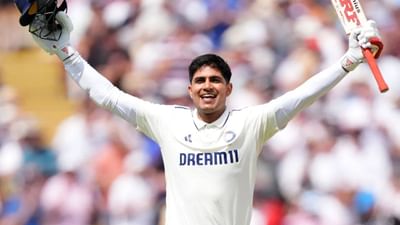 ટીમ ઈન્ડિયાના કેપ્ટન શુભમન ગીલે બર્મિંગમના એજબેસ્ટનમાં રમાઈ રહેલી ટેસ્ટમાં નવો જ કિર્તિમાન બનાવ્યો છે. એજબેસ્ટમાં ગીલે સૌથ મોટી ટેસ્ટ ઈનિંગ રમનાર ભારતીય કેપ્ટન બની ગયો છે. તેમણે વિરાટ કોહલીનો 7 વર્ષ જૂનો રેકોર્ડ તોડ્યો છે. વિરાટે 2018માં 149 રનની ઈનિંગ રમી હતી.