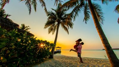 લગ્ન બાદ મહિલાઓને અનેક શારીરિક સમસ્યાઓનો સામનો કરવો પડે છે. તેમાંથી એક સમસ્યા છે હનીમૂન સિસ્ટીટીસ છે. આ સમસ્યા ખાસ કરીને એ મહિલાઓમાં થાય છે. જે લગ્ન બાદ પહેલી વખત શારીરિક સંબંધ બાંધે છે.