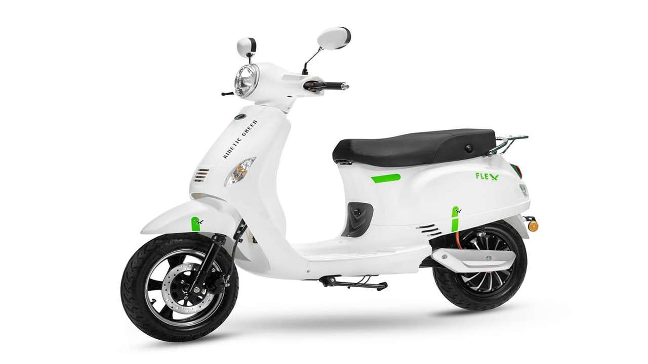 ઇ-લુનાની સફળતા પછી, હવે કાઇનેટિક ગ્રીન કંપની ઇલેક્ટ્રિક ટુ-વ્હીલર અને થ્રી-વ્હીલર સેગમેન્ટ પર સંપૂર્ણપણે ધ્યાન કેન્દ્રિત કરી રહી છે. કંપની હવે તેના આગામી વાહનોમાં AI આધારિત ડ્રાઇવર સહાય સિસ્ટમ, અદ્યતન કનેક્ટિવિટી અને નવી ટેકનોલોજી ઉમેરવા માંગે છે. તાજેતરમાં પુણેમાં પરીક્ષણ દરમિયાન કંપનીનું એક નવું ઇલેક્ટ્રિક સ્કૂટર જોવા મળ્યું હતું. 