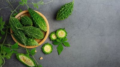 કારેલાનું શાક હોય કે કારેલું, તેનું નામ સાંભળીને જ બાળકો ગુસ્સે થઈ જાય છે. તેઓ તેને ખાતા પહેલા ઘણા નાટક કરે છે. તમને જણાવી દઈએ કે, આ શાક આખા વર્ષ દરમિયાન બજારમાં વેચાય છે.