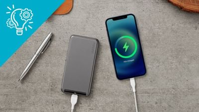 મોબાઇલ ફોન પર સતત વધતી જતી નિર્ભરતાને કારણે આપણા જીવનમાં પાવર બેંકોનો પણ પ્રવેશ થયો છે. ભલે આજના સ્માર્ટફોનમાં તુલનાત્મક રીતે મોટી બેટરીઓ આવી રહી હોય, પરંતુ પાવર બેંકની જરૂરિયાત સમાપ્ત થતી નથી. મુસાફરી દરમિયાન પાવર બેંક ખૂબ જ મહત્વપૂર્ણ છે.