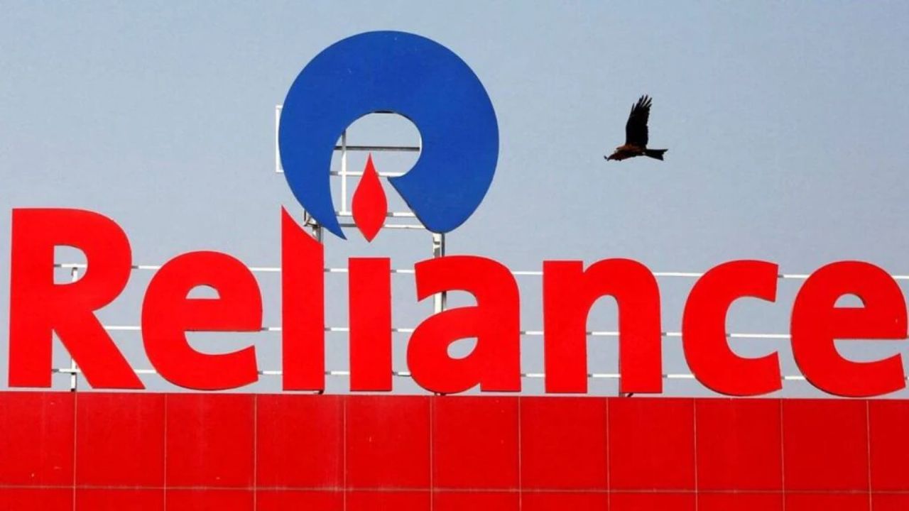 Reliance Industries Splits FMCG Business New COMPANY LAUNCH AMMINENT DEMERGE (3)