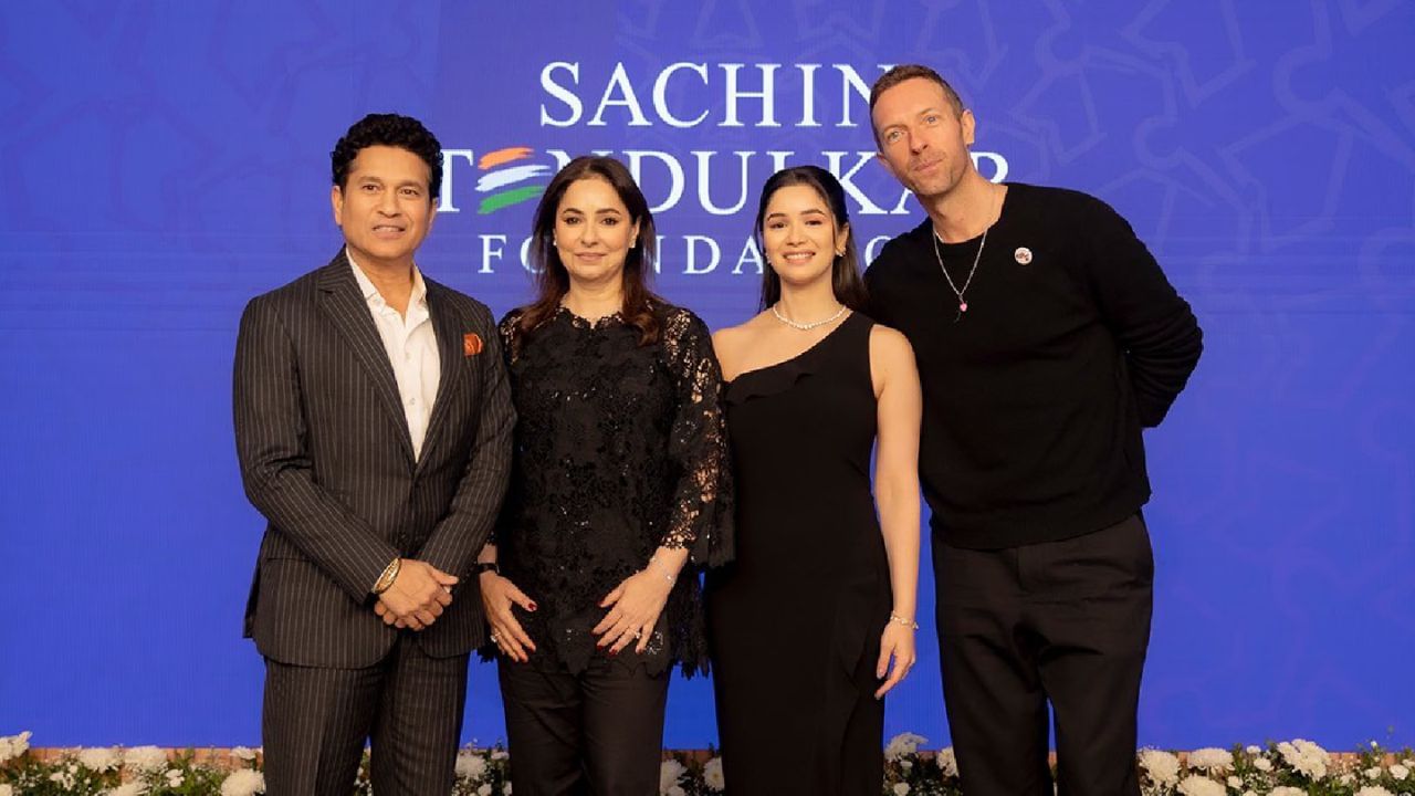 સારા તેંડુલકર અગાઉ તેની મિત્ર બનિતા સંધુ સાથે ઇંગ્લેન્ડમાં જોવા મળી હતી. તેણે લંડનમાં વિમ્બલ્ડનનો પણ ખૂબ આનંદ માણ્યો હતો. પરંતુ વિમ્બલ્ડન પૂરું થતાં જ સારા તેંડુલકર ફ્રાન્સ ફરવા ગઈ હતી.