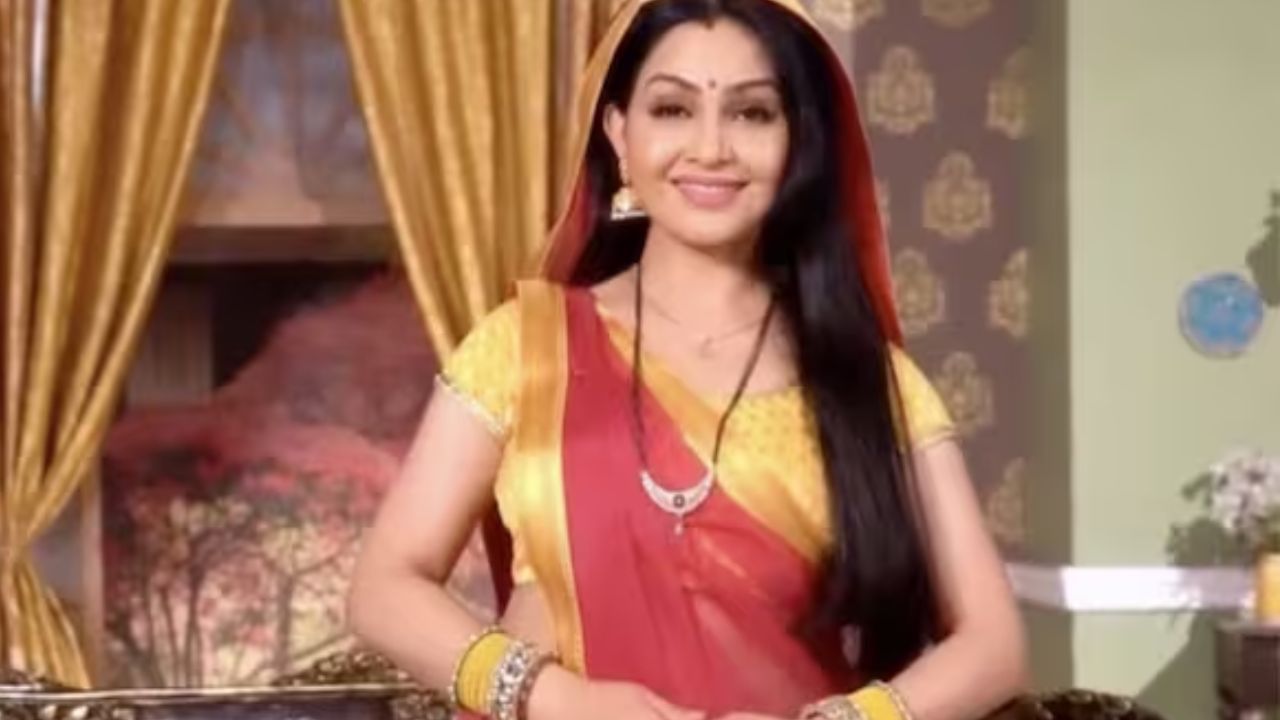 તેણીએ કહ્યું કે હું આ મારા હૃદયથી કરતી હતી. હું તેને માસિક રકમ મોકલતી હતી. મારી પુત્રી શરૂઆતથી જ મારી સાથે છે. કારણ કે તે દારૂ પીવાના તબક્કામાં હતો.