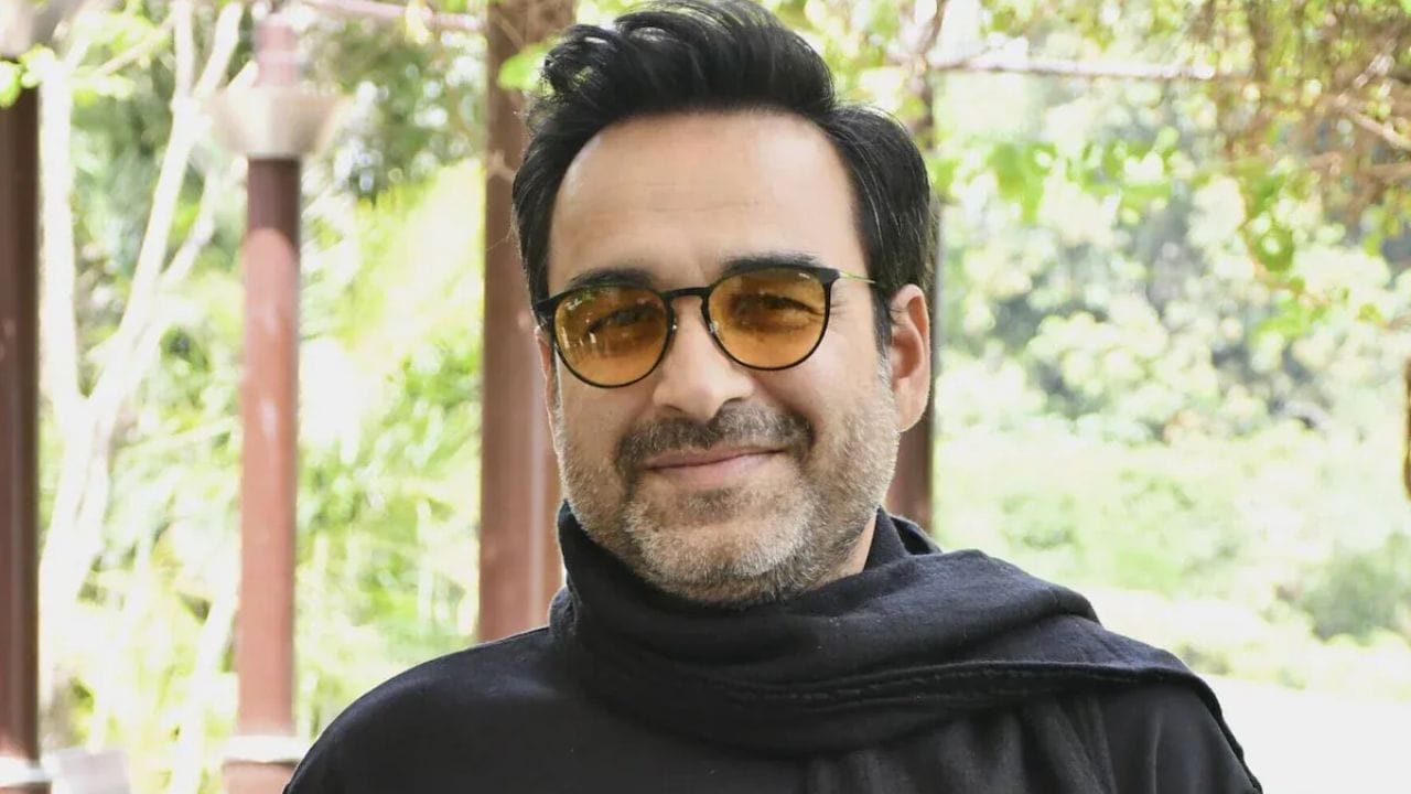 ત્રિપાઠી એક પ્રતિષ્ઠિત અને પ્રાચીન બ્રાહ્મણ સમુદાયમાં વપરાતી અટક છે, જે ખાસ કરીને ભારતના ઉત્તર ભારતીય રાજ્યો - જેમ કે ઉત્તર પ્રદેશ, બિહાર, મધ્ય પ્રદેશ, ઉત્તરાખંડ વગેરેમાં જોવા મળે છે.