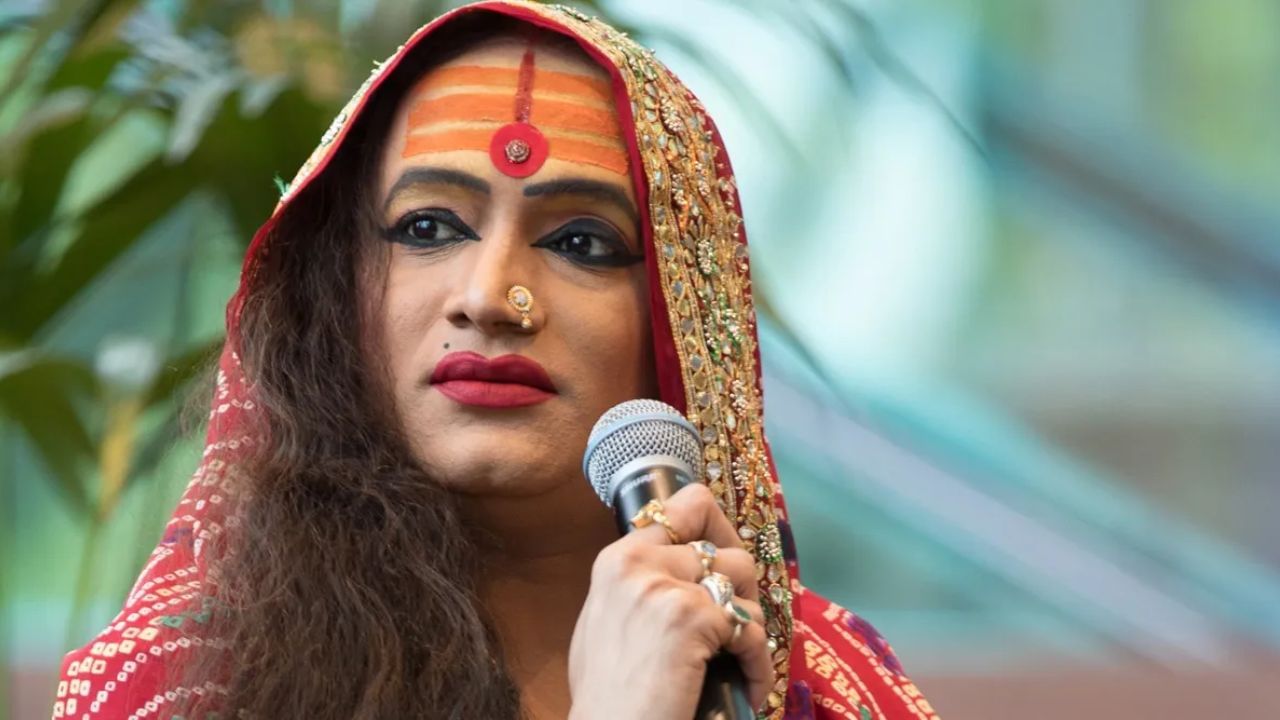 ત્રિપાઠી બ્રાહ્મણોને વિદ્વાન, પૂજારી, પંડિત અથવા ધાર્મિક વિધિઓમાં નિષ્ણાત માનવામાં આવે છે. પરંપરાગત રીતે આ લોકો યજ્ઞ, પૂજા, વેદ અભ્યાસ અને શિક્ષણ સાથે સંકળાયેલા છે. 