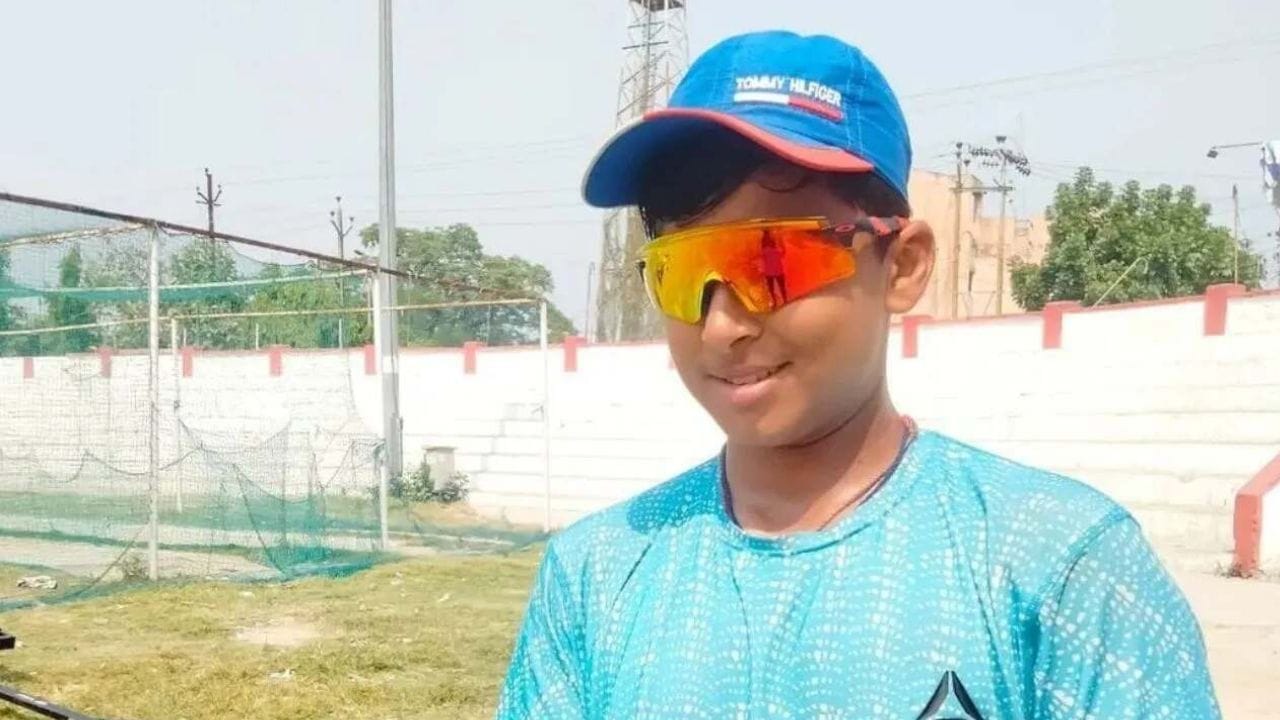 ભારત અને ઈંગ્લેન્ડની અંડર 19 ટીમોએ એક યુથ ટેસ્ટમાં 1497 રન બનાવી 34 વર્ષનો જૂનો રેકોર્ડ તોડ્યો છે.