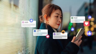 આજના સમયમાં સ્માર્ટફોન દરેક વ્યક્તિ માટે ખાસ બની ગયો છે. ટૂંકમાં કહીએ તો, 'સ્માર્ટફોન' વ્યક્તિની સૌથી મોટી જરૂરિયાત છે.  આજના ડિજિટલ યુગમાં દરેક કામ ઓનલાઈન થાય છે. 