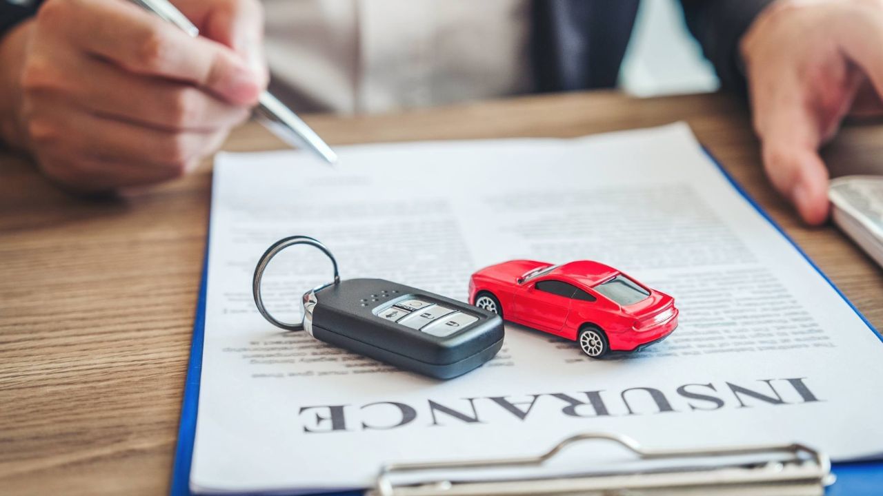 રિપોર્ટ અને ચુકવણી: સર્વેયર પોતાનો રિપોર્ટ તૈયાર કરશે અને જો બધું બરાબર જણાય, તો વીમા કંપની તમારા દાવાની પ્રક્રિયા કરશે અને નિશ્ચિત વળતર રકમ ટૂંક સમયમાં જાહેર કરશે.