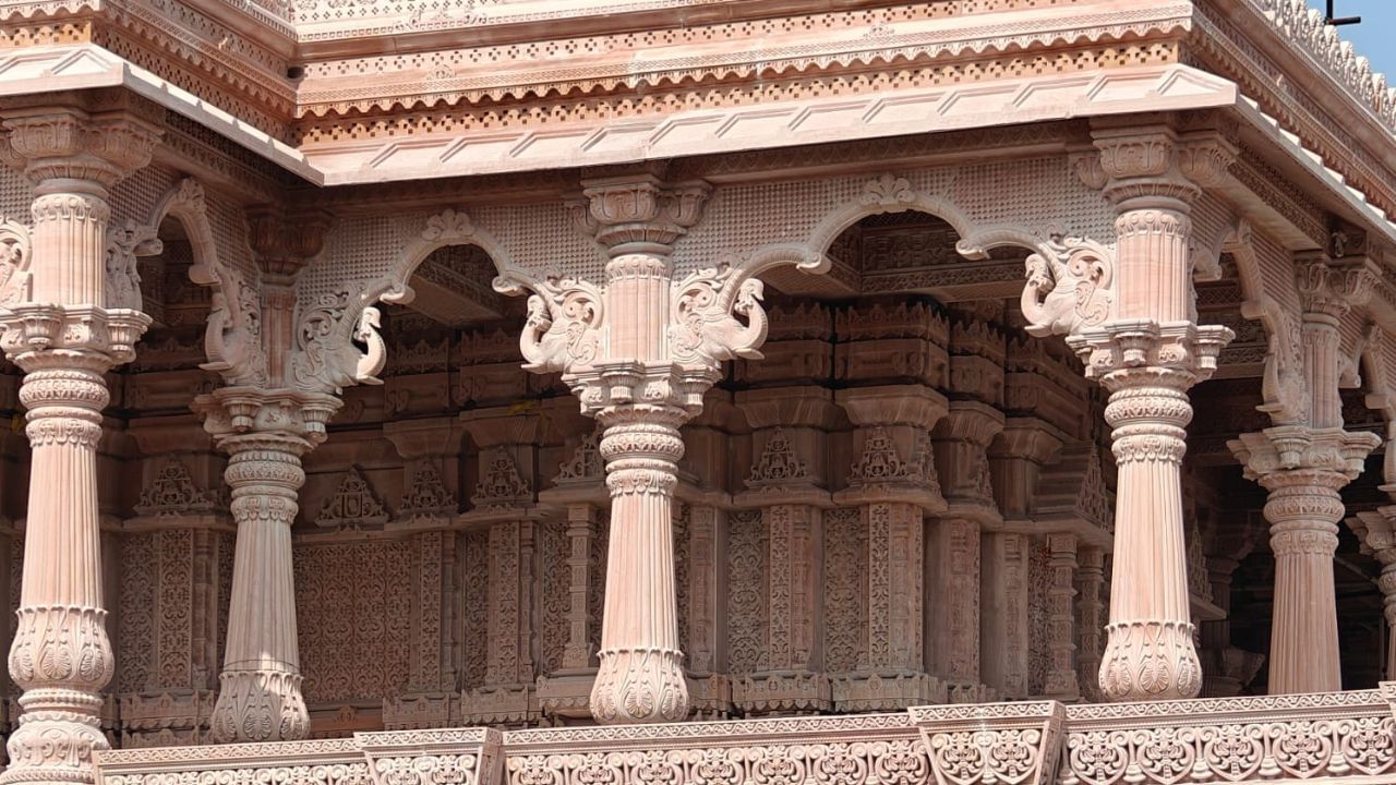 આ ભવ્ય અક્ષરધામ ફક્ત જોધપુરમાં જ નહીં પરંતુ સમગ્ર મારવાડમાં પ્રાચીન સનાતન સંસ્કૃતિના ધ્વજવાહક તરીકે સ્થાપિત થશે. આ ધામ આવનારી પેઢી માટે આધ્યાત્મિકતા, સંસ્કૃતિ અને સેવાનું પ્રેરણાસ્ત્રોત બનશે અને એક નવજીવનનો સંચાર કરશે. 