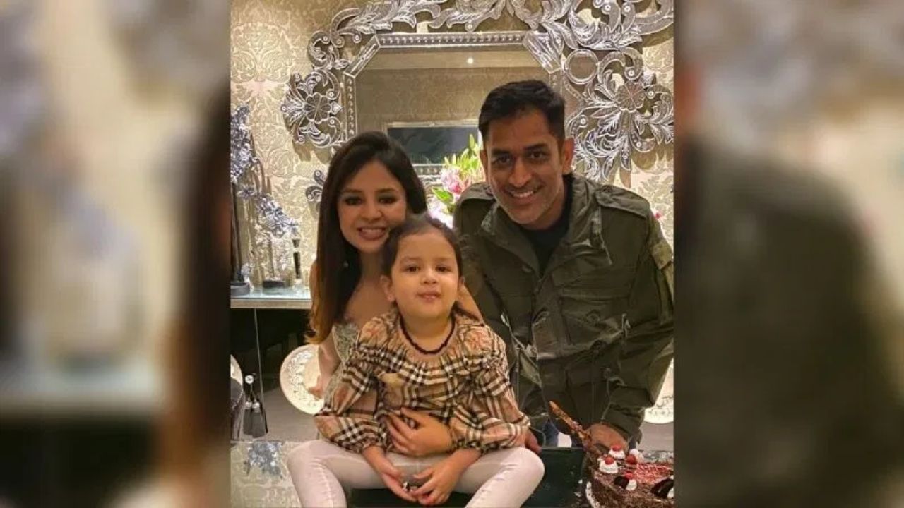 ms dhoni 10