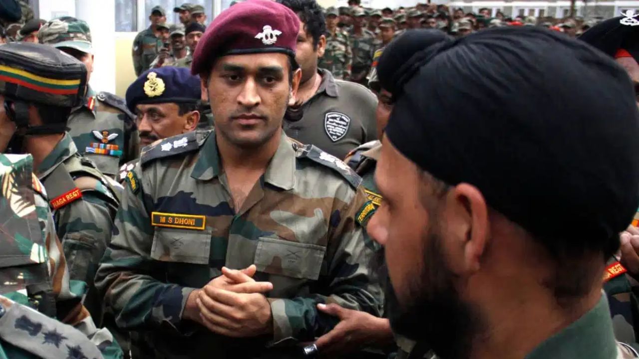 ms dhoni 12