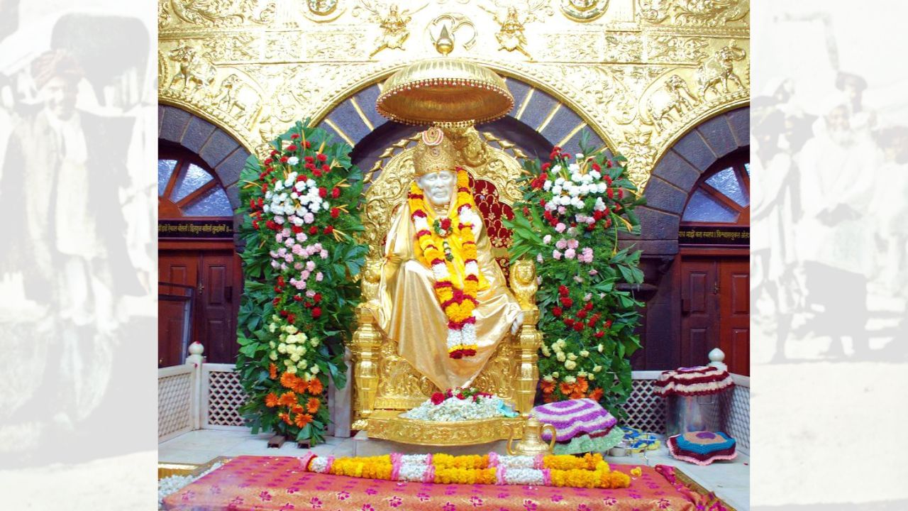 આમ, પૃથ્વી પર તેમનો અવતાર સમાપ્ત થયો.તેમના અવશેષોને શિરડીના બુટી વાડામાં દફનાવવામાં આવ્યા, જ્યાં પછીથી મંદિર બનાવાયું જે આજે  “શિરડી સાંઈ બાબા મંદિર ” તરીકે જાણીતું એક પવિત્ર તીર્થસ્થળ છે. (Credits: - Wikipedia)