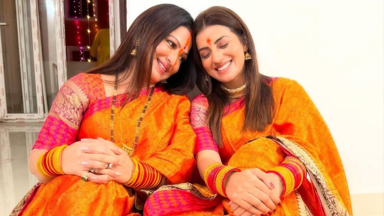  અક્ષરા ભોજપુરી ફિલ્મ ઉદ્યોગ સાથે સંકળાયેલા પરિવારમાંથી આવે છે. તેના પિતા બિપિન ઇન્દ્રજીત સિંહ પણ એક અભિનેતા છે. અક્ષરાના ભાઈનું નામ કેશવ સિંહ છે.માતા પણ ટીવી સિરીયલમાં કામ કરે છે.