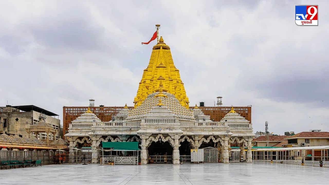 અંબાજીમાં ભાદરવી પૂનમના મેળાને લઈને તડામાર તૈયારીઓ, પદયાત્રિકોની સુવિધા માટે વોટરપ્રુફ ડોમ તૈયાર કરાયા, જુઓ Video