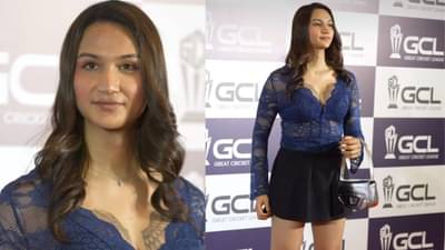 અનાયા બાંગરની આ ક્રિકેટ લીગમાં એન્ટ્રી, પોતાના બોલ્ડ લુકથી મચાવી ધૂમ