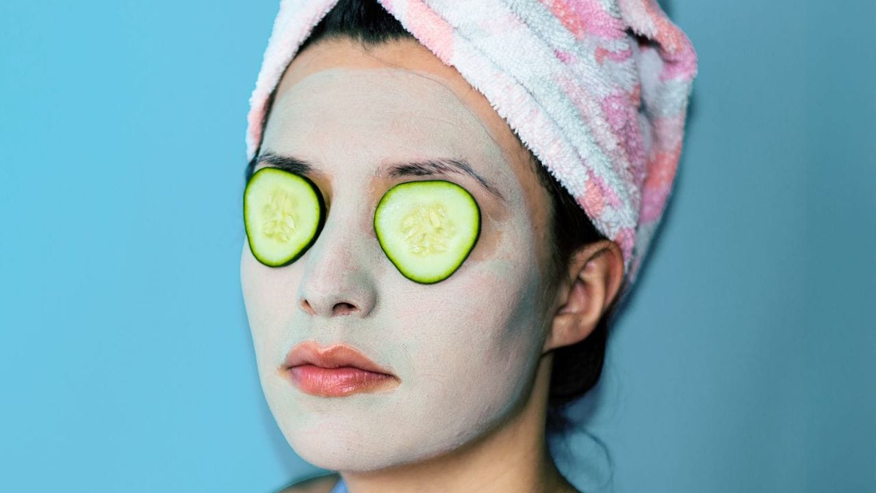Cucumber for eyes