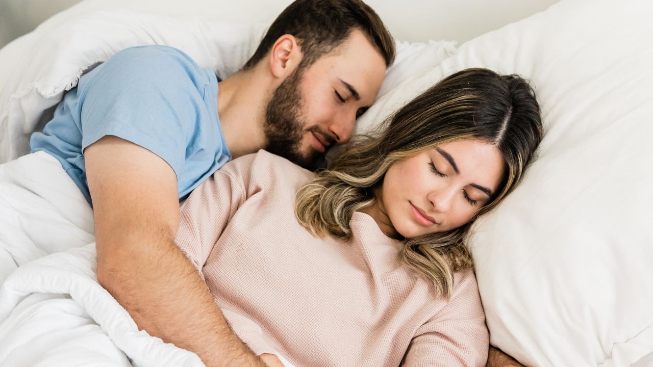 જો આપણે એક્સપર્ટની વાત માનીએ તો શારીરિક સંબંધ બાંધતી વખતે કોન્ડમનો ઉપયોગ જરુર કરો.તેનાથી માત્ર ખંજવાળની સમસ્યા ઓછી થતી નથી પરંતુ અનેક બીમારીઓનો ખતરો પણ ઓછો થઈ શકે છે.