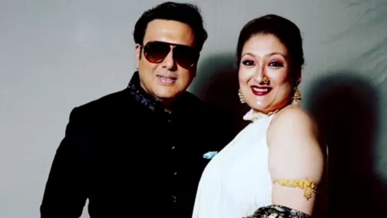 ગોવિંદા કરતાં પણ વધુ, સુનિતા હાલમાં લોકોમાં સમાચારમાં છે, તેણીએ તાજેતરમાં જ પોતાની યુટ્યુબ ચેનલ પણ શરૂ કરી છે. દરમિયાન, આ દંપતી વિશે છૂટાછેડાના સમાચાર ફરી એકવાર સામે આવવા લાગ્યા છે. હાઉટરફ્લાયના એક અહેવાલ મુજબ, સુનિતાએ 5 ડિસેમ્બર, 2024 ના રોજ હિન્દુ લગ્ન અધિનિયમ, 1955 ની કલમ 13(1)(i), (ia), અને (ib) હેઠળ કેસ દાખલ કર્યો હતો, જેમાં વ્યભિચાર, ક્રૂરતા અને ત્યાગ જેવા આરોપોને છૂટાછેડાના કારણો તરીકે દર્શાવવામાં આવ્યા હતા.