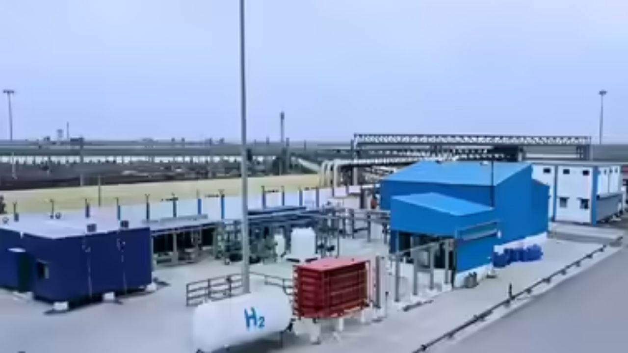 Green Hydrogen Plant A Major Leap for Sustainable Ports (2)