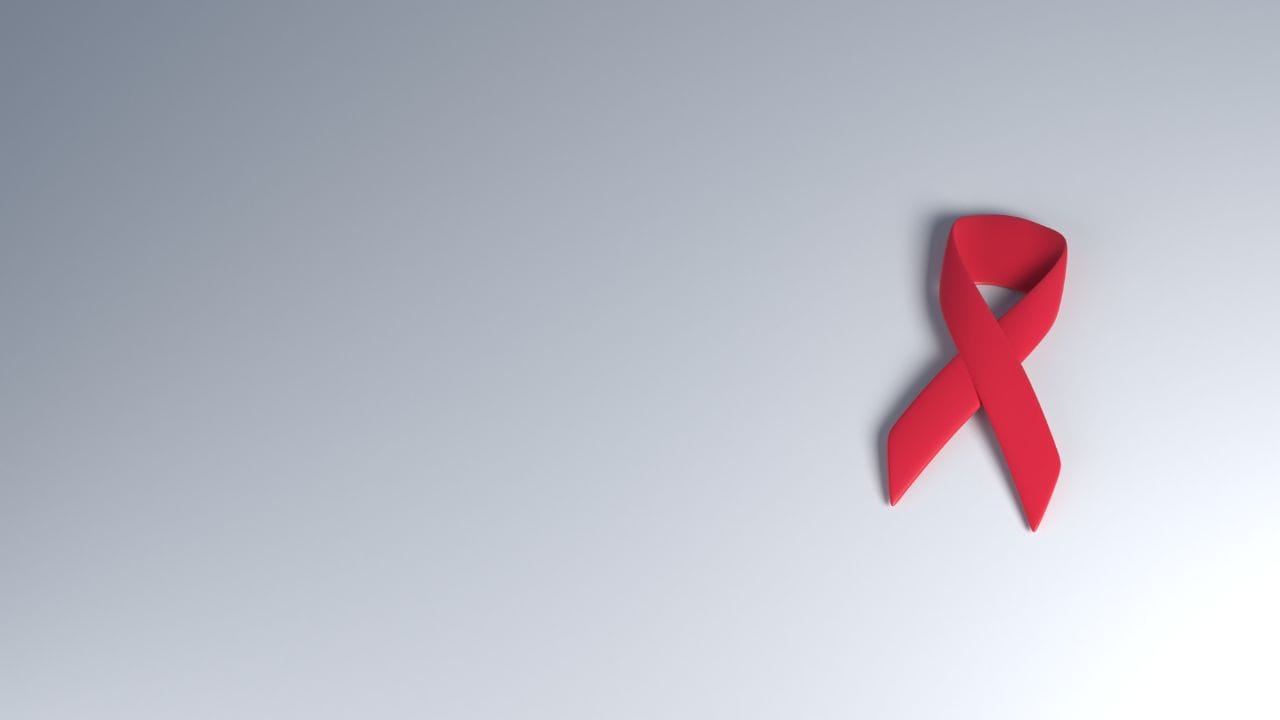 લાઈફસ્ટાઈલમાં બદલાવ કરો. કોઈ પણ પ્રકારના સંક્રમણથી બચવા માટે સંતુલિત આહાર લેવો જરુરી છે. ધ્રુમ્રપાનથી દુર રહેવું જોઈએ અને પાર્ટનર સાથે સુરક્ષિત સંબંધ બાંધવો જોઈએ.