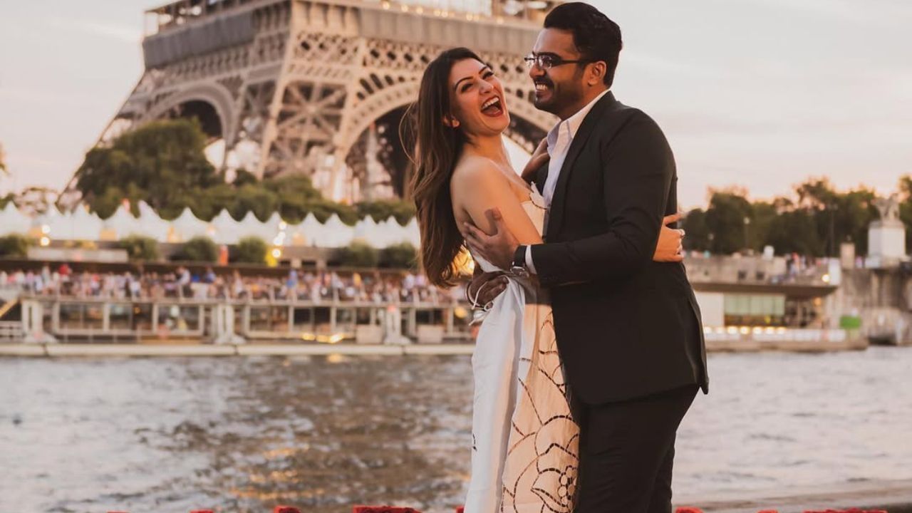 અનેક રિપોર્ટમાં એ પણ કહેવામાં આવ્યું કે, પોતાના પતિના પરિવાર સાથે સારા સંબંધો રહ્યા નથી. પરંતુ સોશિયલ મીડિયાની વાત કરવામાં આવે તો અભિનેત્રી છેલ્લા કેટલાક સમયથી પોતાના પતિની સાથે ફોટો શેર કર્યા નથી.