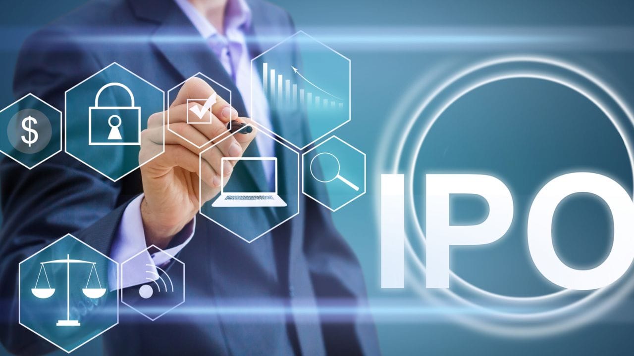 4- NIS Management IPO: કંપનીએ IPO માટે 105 રૂપિયાથી 111 રૂપિયા સુધીનો પ્રાઇસ બેન્ડ નક્કી કર્યો છે. આ કંપનીના IPOનું લોટ સાઈઝ 1200 શેર છે. આ IPO 28 ઓગસ્ટ સુધી ખુલ્લો રહેશે.