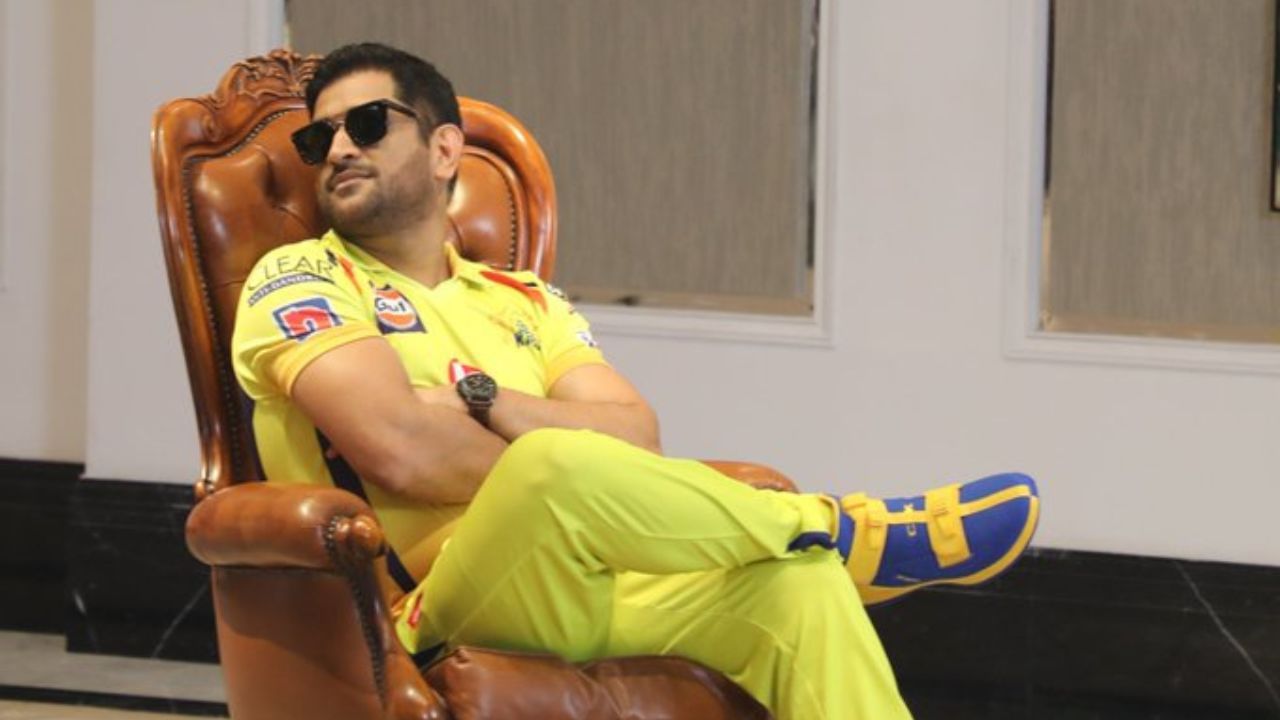 ચેન્નાઈ સુપર કિંગ્સનું આઈપીએલ 2025માં પ્રદર્શન સૌથી ખરાબ રહ્યું છે. તે પોઈન્ટ ટેબલમાં 10માં સ્થાન પર રહી હતી. ત્યારે હવે ટીમમાંથી કેટલાક ખેલાડીઓને બહારનો રસ્તો દેખાડવામાં આવી શકે છે.