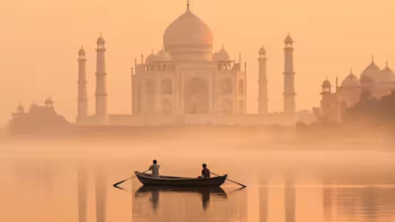 માહે ભલે એક નાનકડો જિલ્લો હોય પરંતુ અહીં રહેનારા લોકો માટે શિક્ષણ, સ્વાસ્થ્ય અને પરિવહન જેવી તમામ જરૂરી સુવિધાઓ હોય છે. અહીંનું શાંત વાતાવરણ, ફ્રાસની ઈમારતો અને સમુદ્રનો નજારો તેને આકર્ષક બનાવે છે.