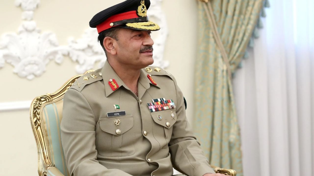 Pakistan Asim Muniir Threatens Mukesh Ambani India US-Based Nuclear Warning (4)