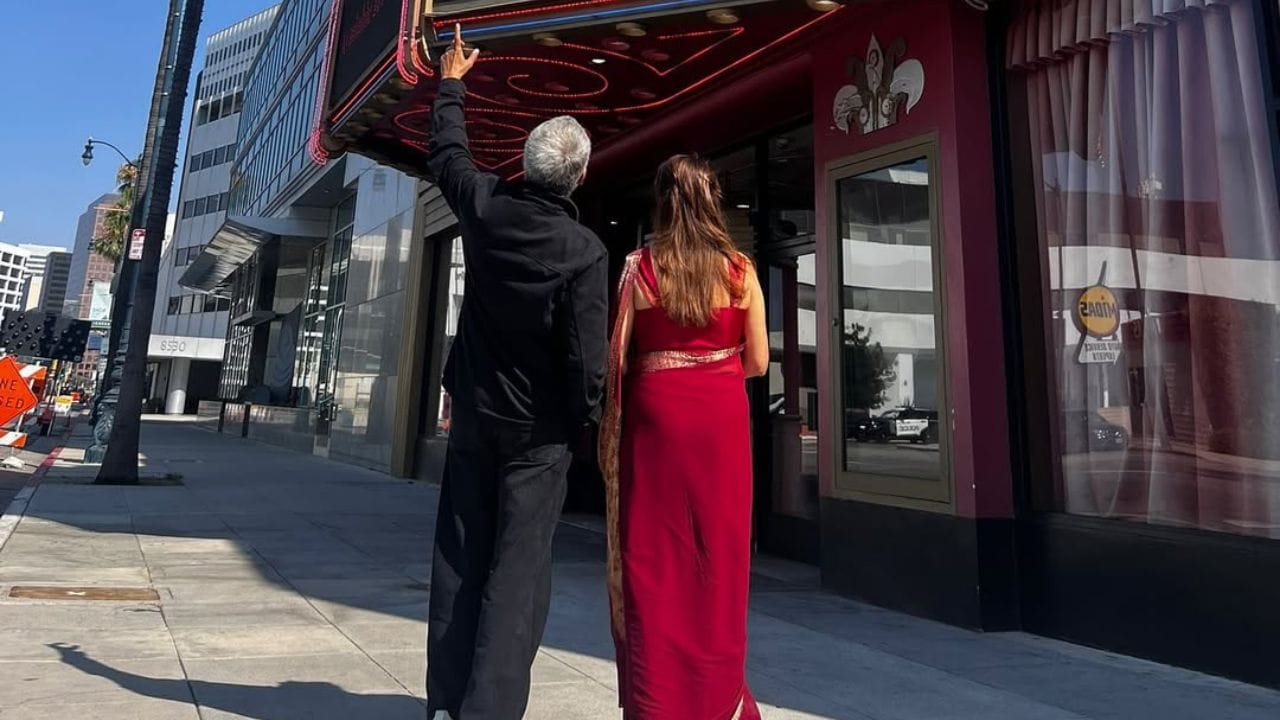 બાળ કલાકાર તરીકે અનેક ફિલ્મોમાં અભિનય કર્યા પછી, ભુજંગયના દશાવતાર, રિહાયી, રુક્માવતી કી હવેલી , અને વો છોકરી, જેમાં તેણીએ રાષ્ટ્રીય ફિલ્મ પુરસ્કાર - સ્પેશિયલ જ્યુરી એવોર્ડ (ફીચર ફિલ્મ) જીત્યો.શ્રેષ્ઠ સહાયક અભિનેત્રી માટે ફિલ્મફેર પુરસ્કાર, મુજરિમ ,સૌદાગર , પનાહનો સમાવેશ થાય છે.