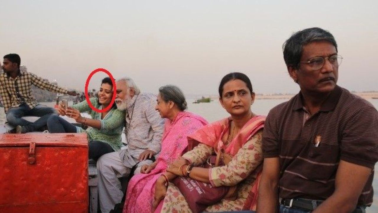 પાલોમી ઘોષ એક ભારતીય અભિનેત્રી છે જે હિન્દી, કોંકણી અને અંગ્રેજી ફિલ્મોમાં કામ કરે છે. તે કોંકણી ફિલ્મ "નાચોમ-ઈયા કુંપાસર" માં કામ કરવા માટે જાણીતી છે, જેના માટે તેણીને રાષ્ટ્રીય ફિલ્મ પુરસ્કાર સ્પેશિયલ મેન્શન (ફીચર ફિલ્મ) મળ્યું હતુ.