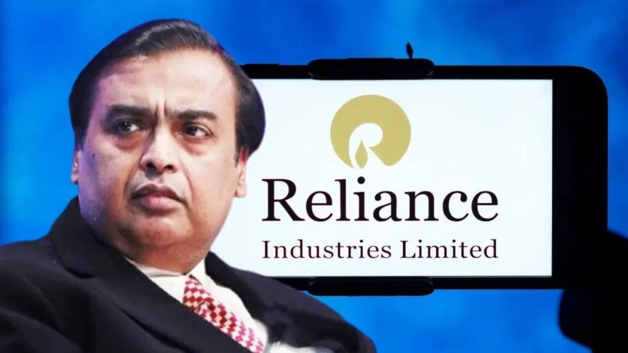 રિલાયન્સની AGM શેરબજાર માટે એક મોટી ઘટના રહી છે, જ્યાં રોકાણકારો નવી જાહેરાતો અને મોટી જાહેરાતોની અપેક્ષા રાખે છે. પરંતુ આ સતત ચોથા વર્ષે બન્યું છે જ્યારે કંપનીની AGM પછી રોકાણકારો નિરાશ થયા હતા.