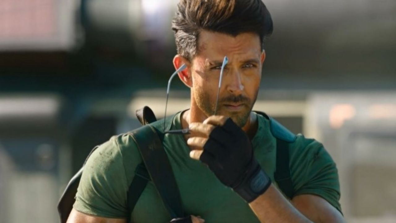 રોશન શબ્દને  સકારાત્મકતા, શાણપણ અને સફળતાનું પ્રતીક માનવામાં આવે છે. ઘણી વખતે વ્યક્તિને આપવામાં આવેલું ઉપનામ અટકમાં બદલાઈ જાય છે. 