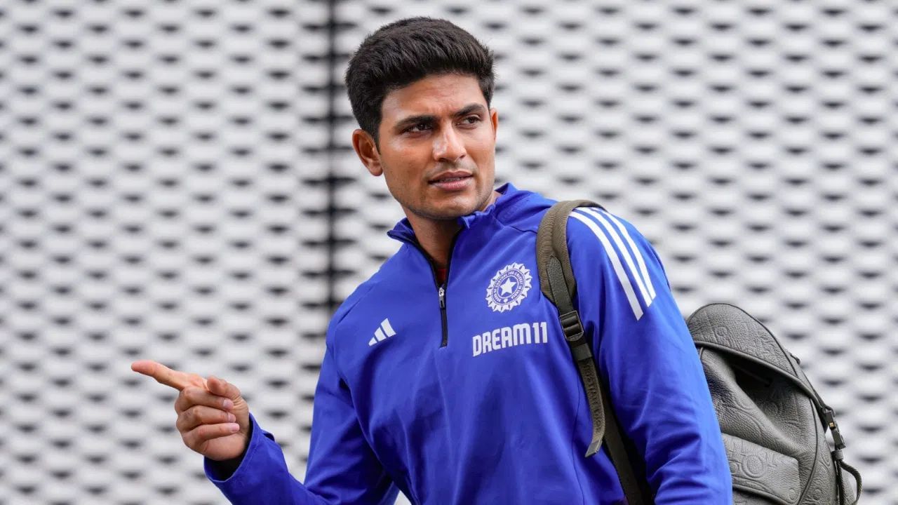 ઘણા સમયથી એવા અહેવાલો પણ આવી રહ્યા છે કે શુભમન ગિલને અક્ષર પટેલની જગ્યાએ એશિયા કપ 2025ની ભારતીય ટીમમાં વાઈસ-કેપ્ટન તરીકે સામેલ કરી શકાય છે. રિંકુ સિંહ એશિયા કપમાં ફિનિશરની ભૂમિકામાં જોવા મળી શકે છે.