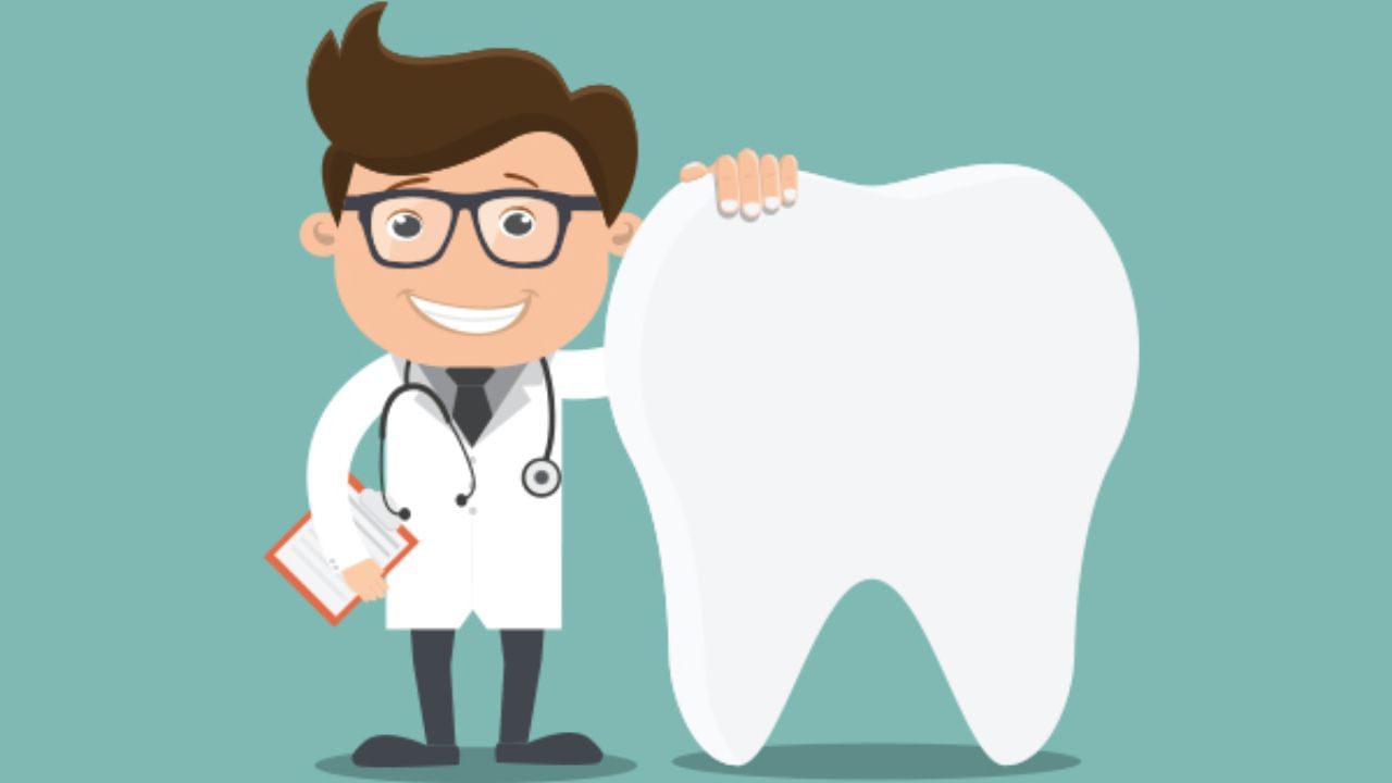 આ પણ મહત્વપૂર્ણ છે. પૂરતા પ્રમાણમાં પાણી પીવો. ખાટા કે મસાલેદાર ખોરાક ટાળો. જો ઘામાંથી વધુ પડતું રક્તસ્ત્રાવ થતું હોય તો તાત્કાલિક ડૉક્ટરનો સંપર્ક કરો. ડૉક્ટર દ્વારા સૂચવવામાં આવેલા સમયે ફોલો-અપ કરાવો. જો કોઈ અસામાન્ય લક્ષણો અથવા તીવ્ર દુખાવો દેખાય તો તાત્કાલિક ડૉક્ટરનો સંપર્ક કરો.