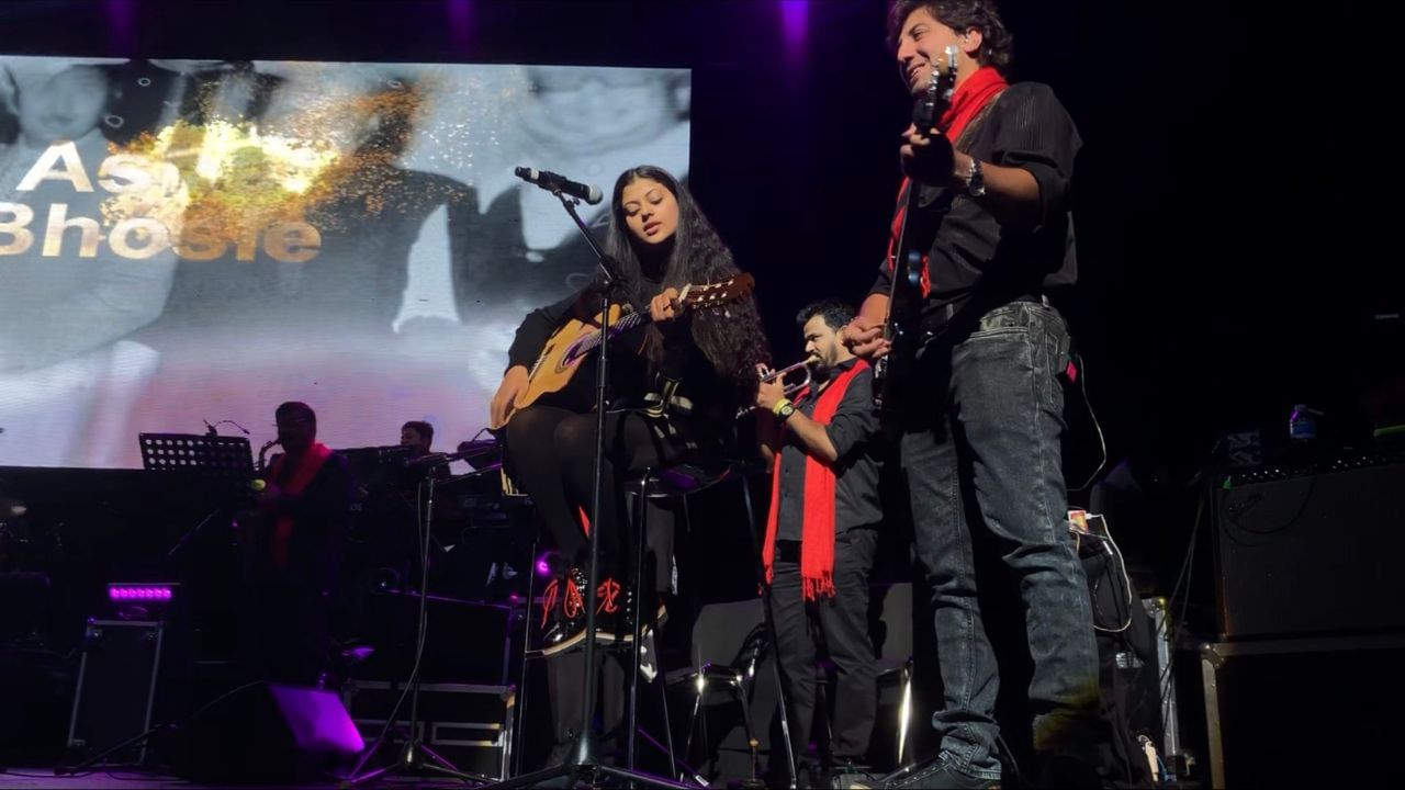 આ પોસ્ટને લઈ ચર્ચાઓ ખુબ થઈ હતી કારણ કે, છેલ્લા કેટલાક દિવસથી બંન્નેના ડેટિંગના સમાચાર સામે આવ્યા હતા. પરંતુ રક્ષાબંધનના તહેવાર પર બંન્નેએ અફવાઓ પર જવાબ આપ્યો હતો.