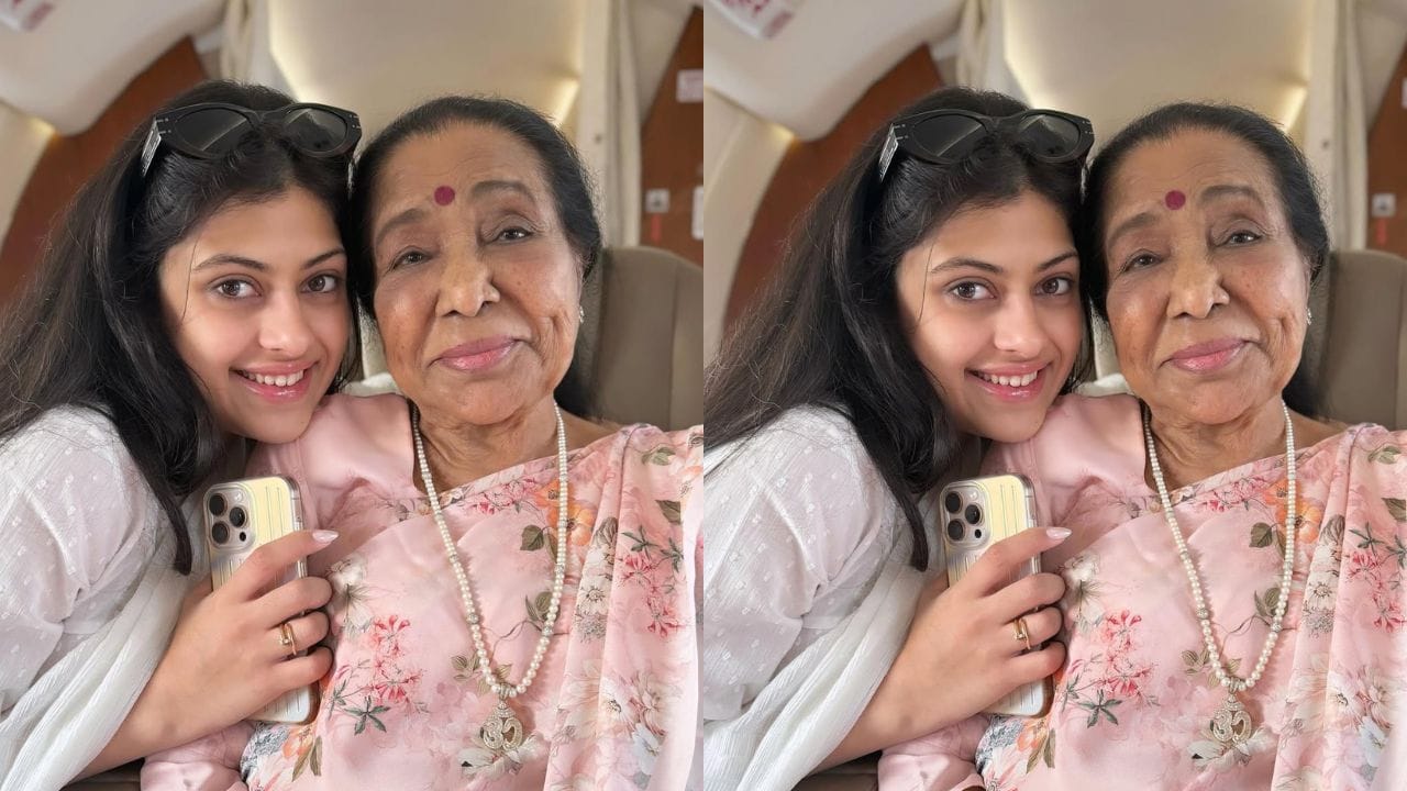  આટલું જ નહી જનાઈ ભારતની પહેલા ટ્રાન્સજેન્ડર બેન્ડ સાથે કામ કરી ચૂકી છે. તેમણે પોતાનું પહેલું ગીત કંહદી ગાયું છે. જે ખુબ ફેમસ થયું હતુ. જનાઈ આશા ભોસલે સાથે સ્ટેજ શો પણ કરી ચૂકી છે.