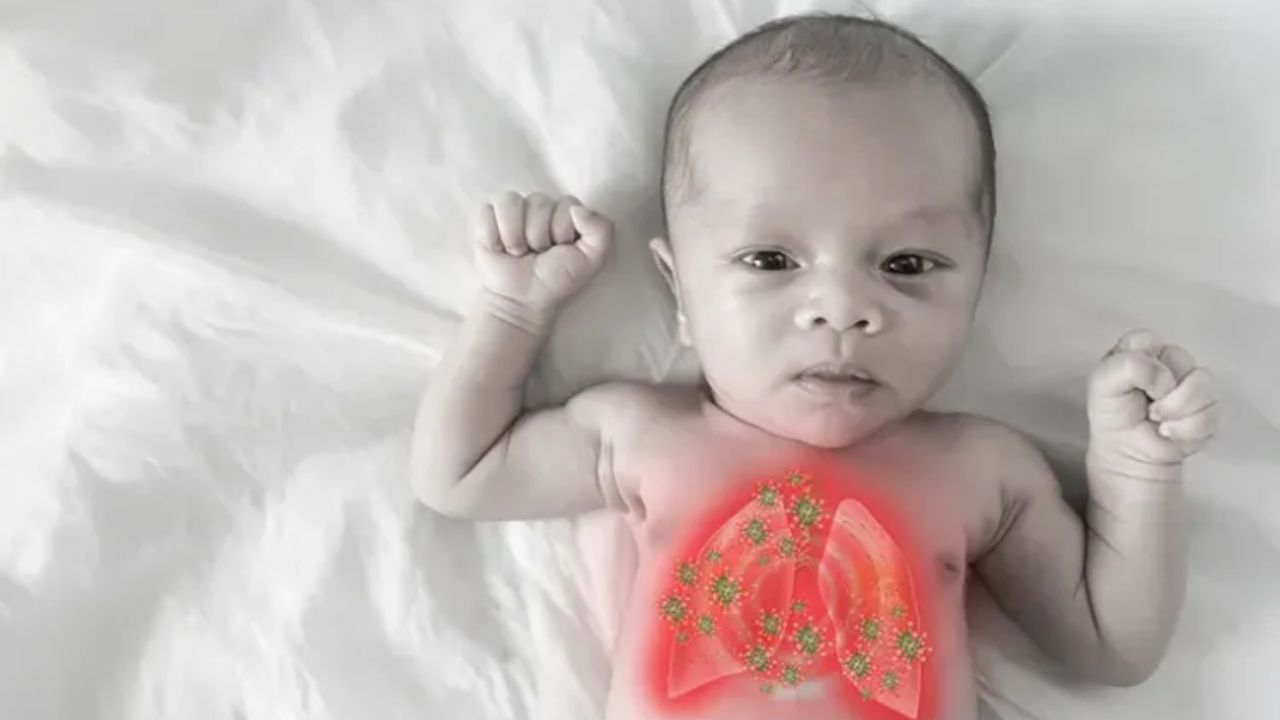 ભીના કપડાં પહેરવાથી અથવા લાંબા સમય સુધી ભીના વાતાવરણમાં રહેવાથી ડાયપર ફોલ્લીઓ અને ત્વચા પર લાલ ફોલ્લીઓ થઈ શકે છે. દૂષિત પાણી અથવા ચેપગ્રસ્ત વસ્તુઓના સંપર્કમાં આવવાથી બાળકોમાં પેટની સમસ્યાઓ પણ જોવા મળે છે. આવી સ્થિતિમાં માતાપિતાએ બાળકને ભેજ, ગંદકી અને ઠંડા પવનથી બચાવવા જરૂરી છે.