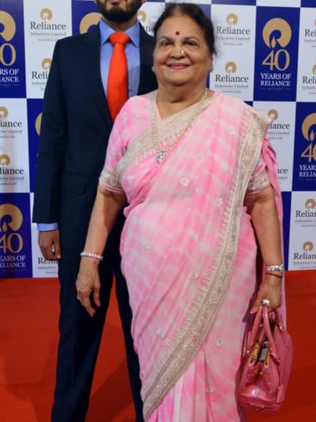 ધીરુભાઈના પત્ની કોકિલાબેન અંબાણી ગુલાબી સાડી  કેમ પહેરે છે?
