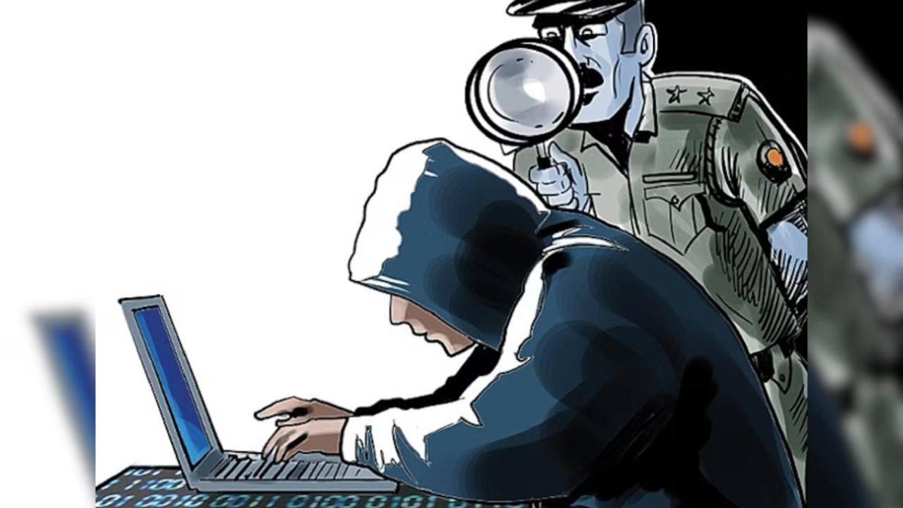 સાયબર ક્રાઈમ પોર્ટલ પર રિપોર્ટ કરો: જો તમને તમારા ખાતા પર કોઈ સાયબર હુમલો અથવા હેકિંગનો ભય લાગે છે, તો તમે https://cybercrime.gov.in પર તેની રિપોર્ટ કરી શકો છો. આ માટે, તમે વેબસાઇટ પર જઈને "અન્ય સાયબર ક્રાઇમની જાણ કરો" વિભાગમાં તમારો કેસ નોંધાવી શકો છો. જો તમને લાગે કે આ કૌભાંડ છે અથવા તમારી માહિતી ચોરાઈ ગઈ છે, તો FIR અથવા NCR ઓનલાઈન ફોર્મ દ્વારા પણ કરી શકાય છે.