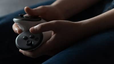 ભારત બે લાખ નોકરી ગુમાવી શકે છે! ઓનલાઈન મની ગેમિંગ પર પ્રતિબંધ, યુવાનો માટે સુરક્ષા કે મર્યાદિત સ્વતંત્રતા?