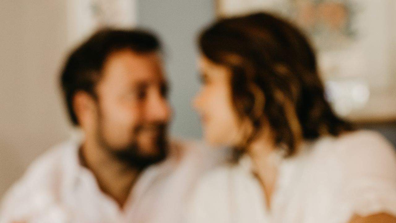 જો તમને શારીરિક રીતે અસ્વસ્થતા ન લાગે અથવા તમે તેના માટે સંપૂર્ણપણે તૈયાર હોવ, તો શારીરિક સંબંધ પહેલા બાંધી શકાય છે. પરંતુ, ડિલિવરી પછી ઝડપથી સ્વસ્થ થવા માટે, 6 અઠવાડિયા સુધી શારીરિક સંબંધ બાંધવાનું ટાળો.